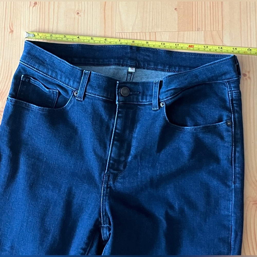Women’s Levi Strauss Blue Jeans Capri’s Size 10 - Picture 6 of 15